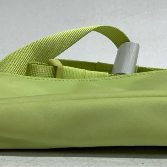 Lululemon Athletica Lime Green Pouch with Maple Leaf Patch - Picture 5 of 6